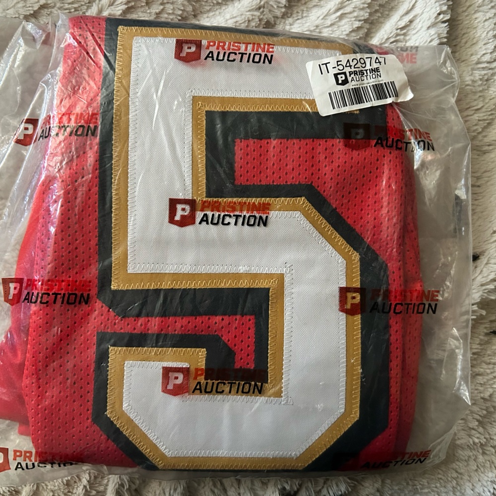 Jeff Garcia-Tampa Bay signed and authenticated jersey.